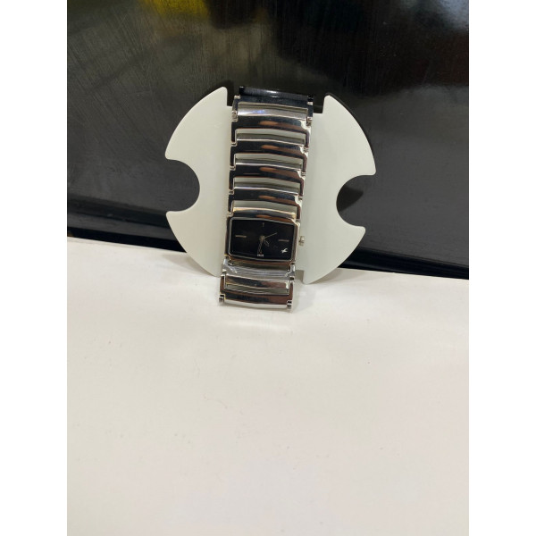 Timex D602 Black and white  Leather Analog Men's Watch